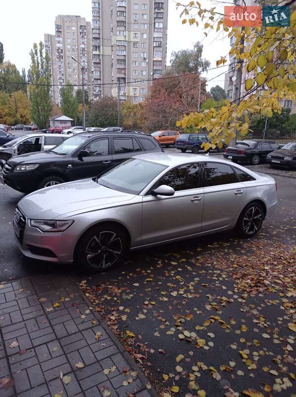 Седан Audi A6 2014 в Киеве