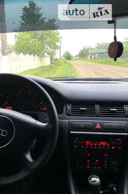 Седан Audi A6 2003 в Черновцах