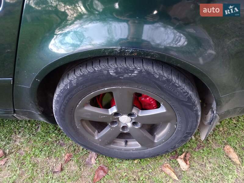 Универсал Audi A6 2001 в Косове