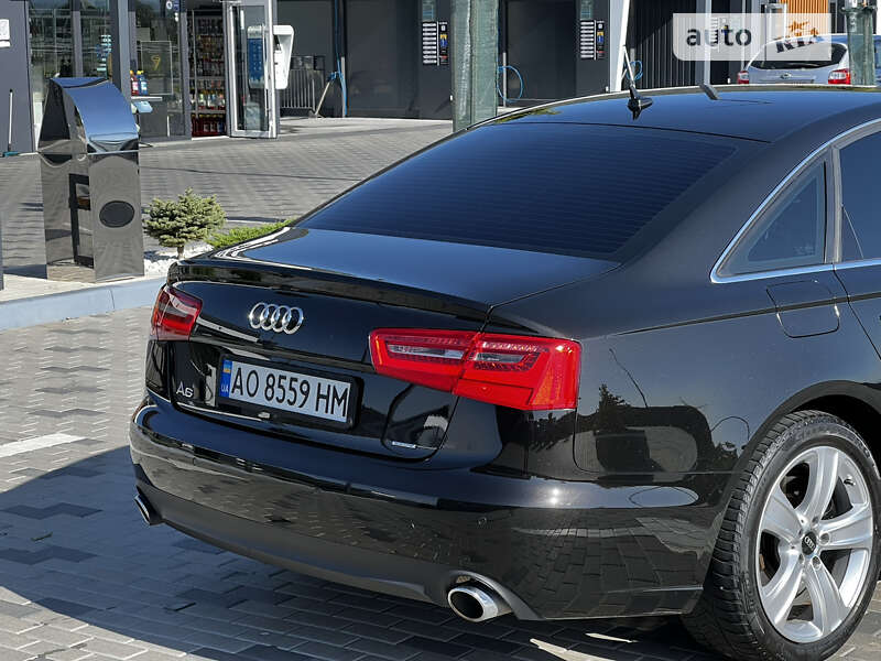 Седан Audi A6 2011 в Хусте