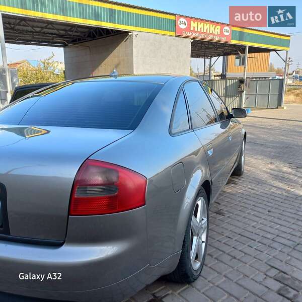 Седан Audi A6 2003 в Татарбунарах