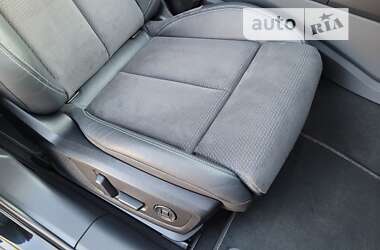 Универсал Audi A6 2019 в 