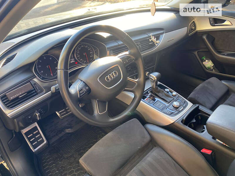 Седан Audi A6 2014 в Киеве