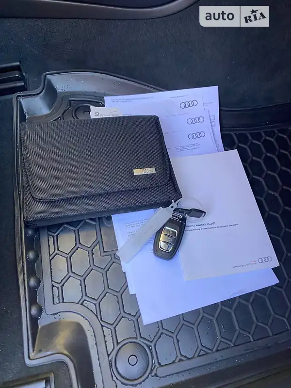 Седан Audi A6 2014 в Киеве документ