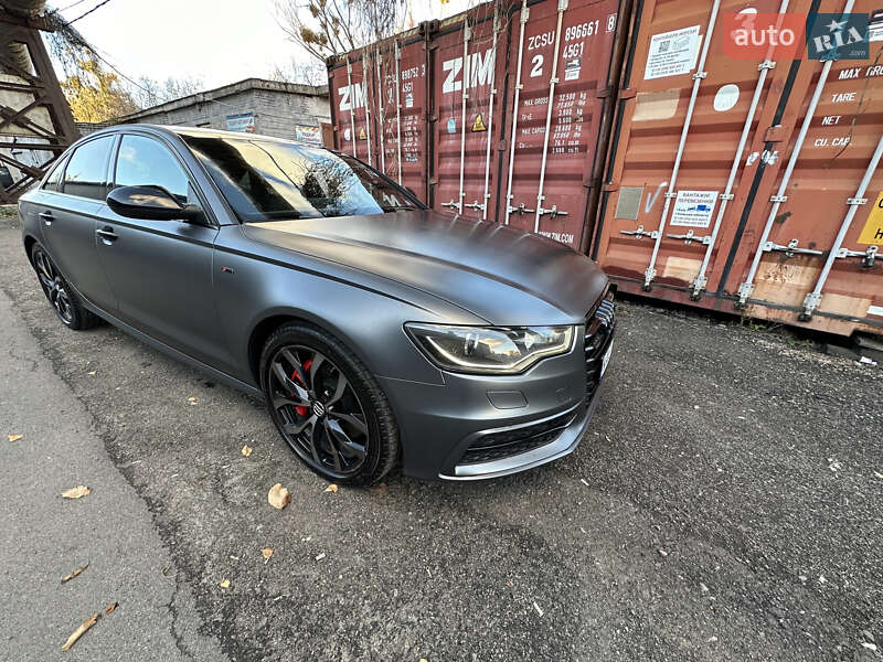 Седан Audi A6 2013 в Киеве