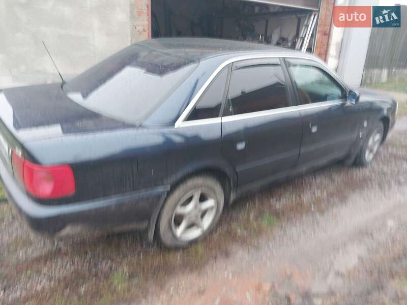 Седан Audi A6 1995 в Харкові