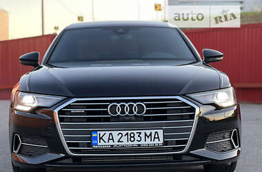 Седан Audi A6 2022 в 