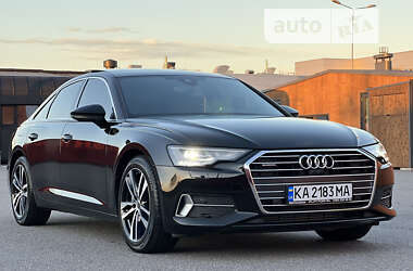 Седан Audi A6 2022 в 