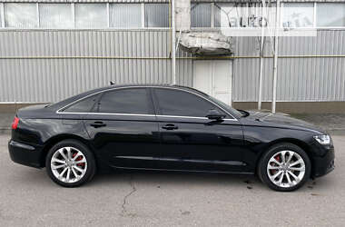 Седан Audi A6 2011 в Тячеве