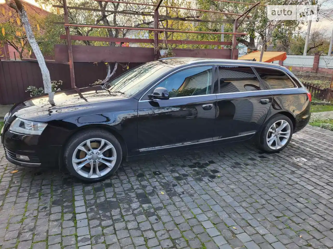 2010 Audi A6 - мініатюра 12