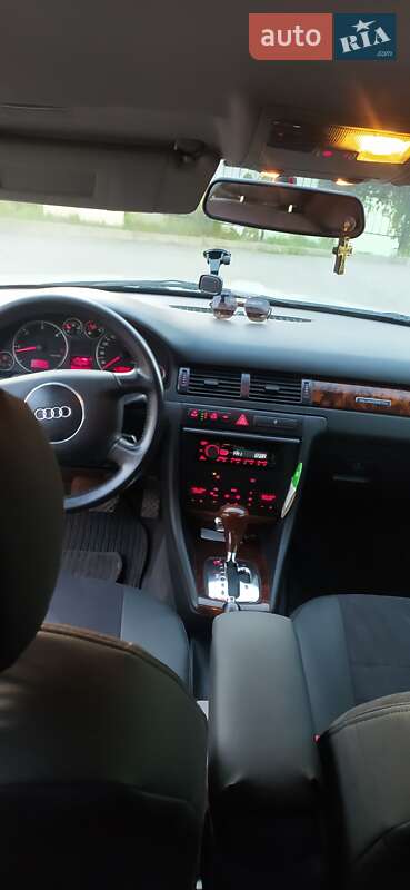 Универсал Audi A6 2000 в Черновцах
