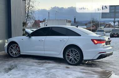 Седан Audi A6 2019 в 