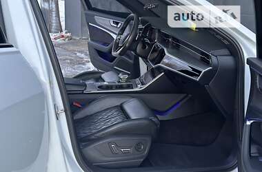 Седан Audi A6 2019 в 