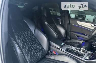 Седан Audi A6 2019 в 