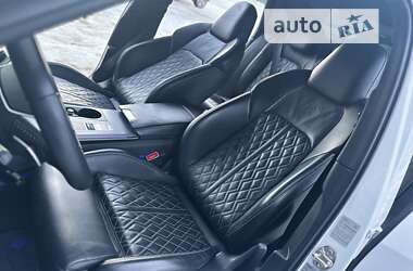 Седан Audi A6 2019 в 