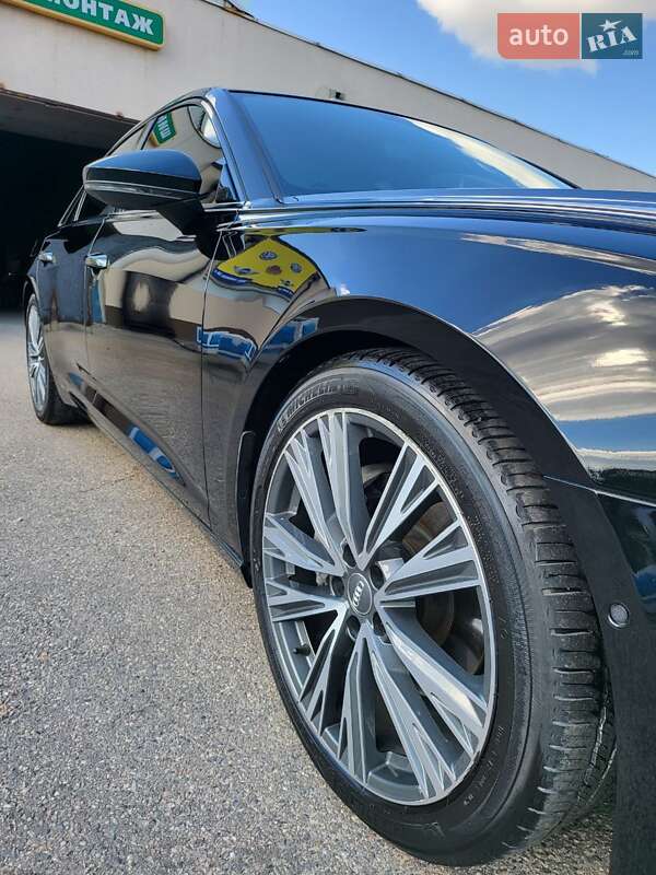 Седан Audi A6 2020 в Мукачево
