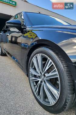 Седан Audi A6 2020 в 