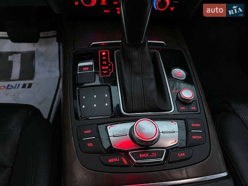 Седан Audi A6 2015 в Киеве