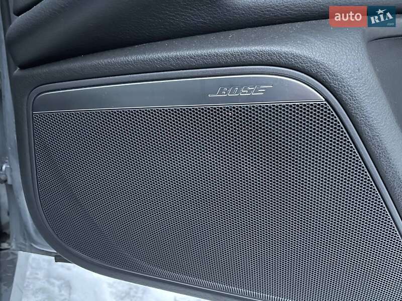 Седан Audi A6 2015 в Киеве