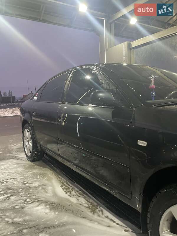 Седан Audi A6 1998 в Городке