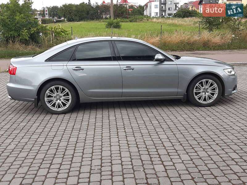 Седан Audi A6 2014 в Ужгороде