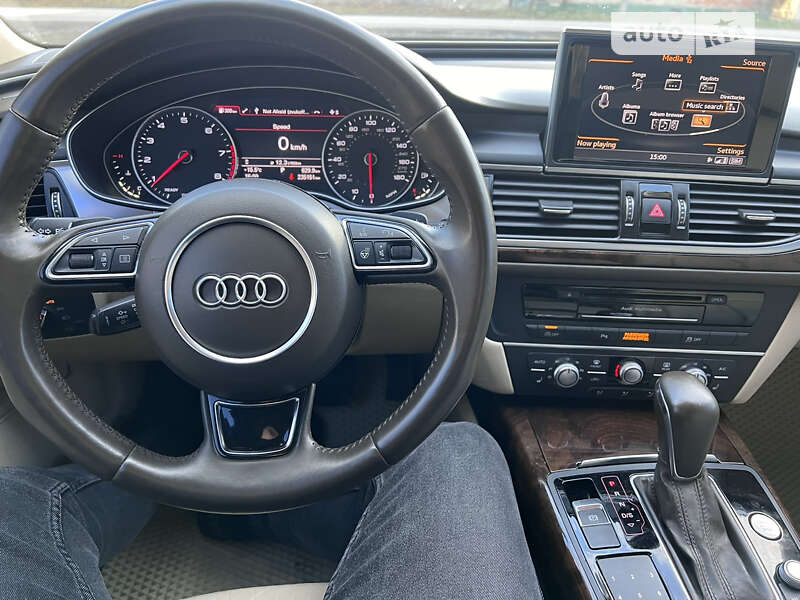 Седан Audi A6 2015 в Ивано-Франковске