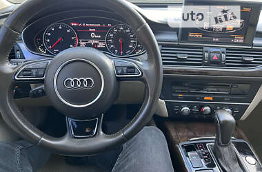 Седан Audi A6 2015 в 