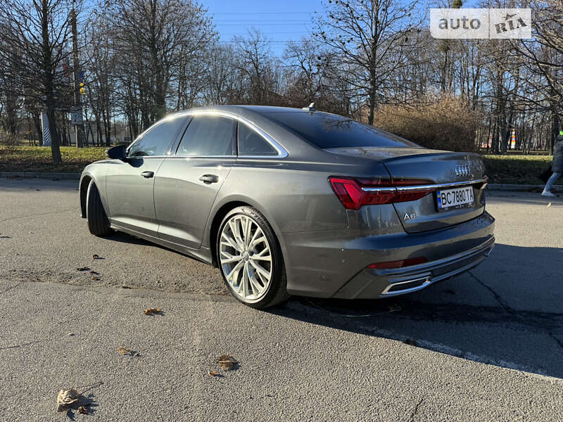 Седан Audi A6 2018 в Умані