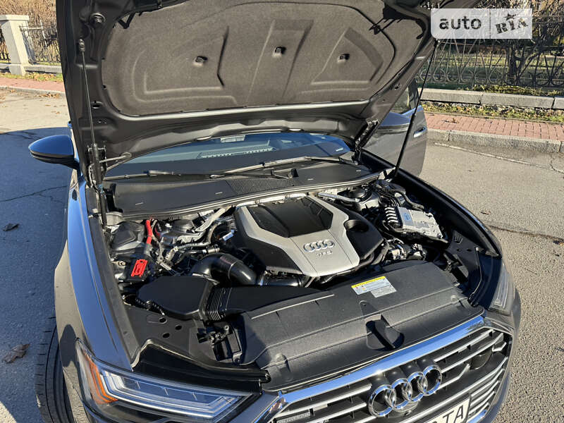 Седан Audi A6 2018 в Умані