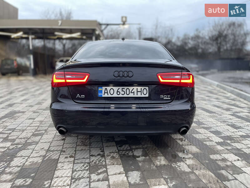 Седан Audi A6 2011 в Ужгороде