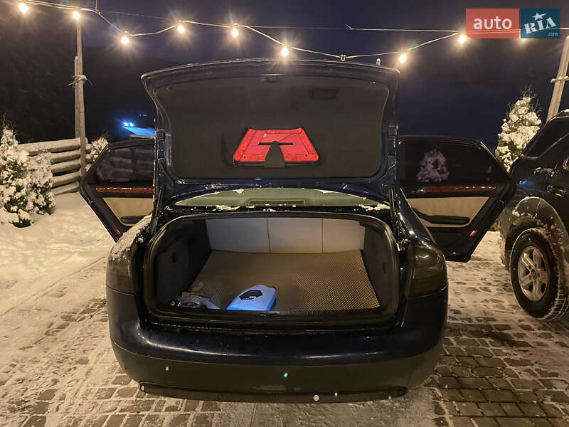 Седан Audi A6 2000 в Полянице