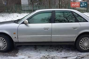 Седан Audi A6 1995 в Смеле
