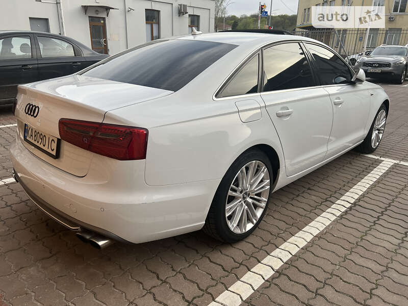 Седан Audi A6 2011 в Киеве