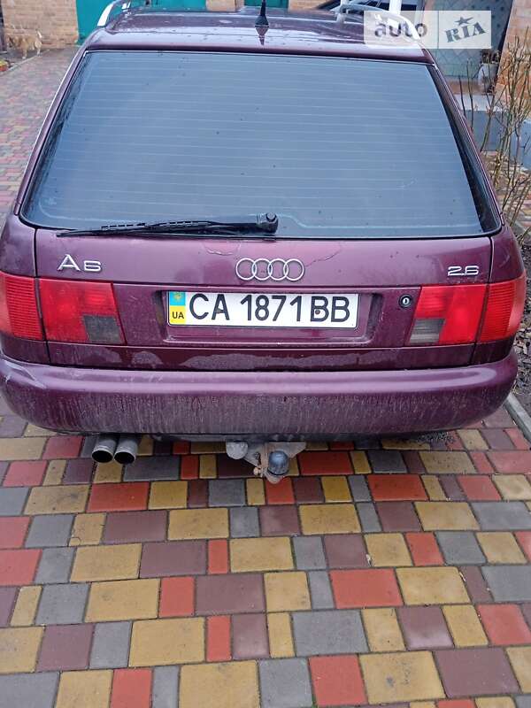 Универсал Audi A6 1996 в Шполе