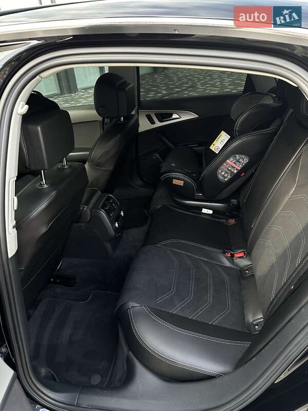 Седан Audi A6 2015 в Мукачево