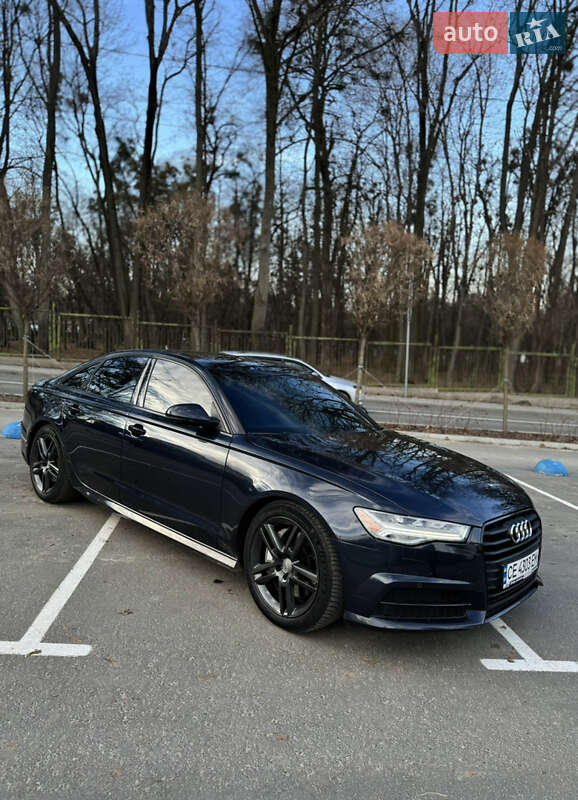 Седан Audi A6 2015 в Чернівцях
