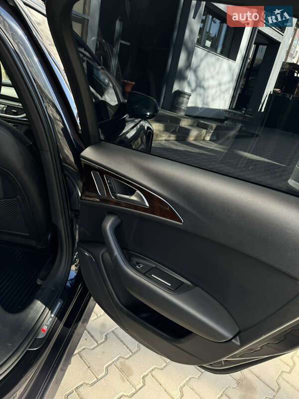 Седан Audi A6 2015 в Чернівцях