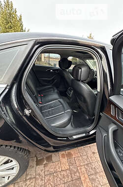 Седан Audi A6 2011 в 