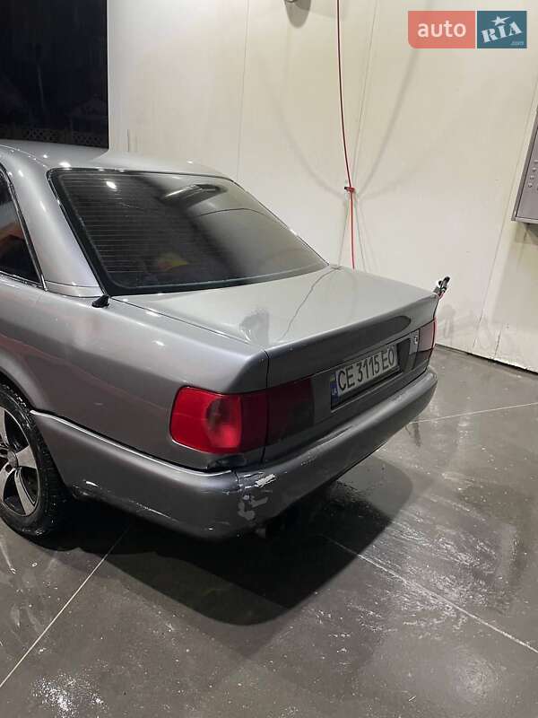 Седан Audi A6 1995 в Черновцах