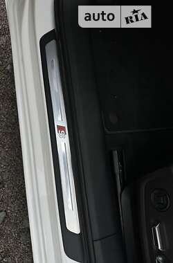 Седан Audi A6 2019 в 