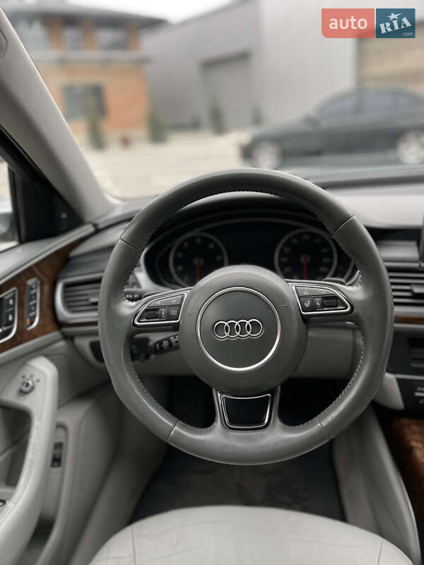 Седан Audi A6 2012 в Виннице