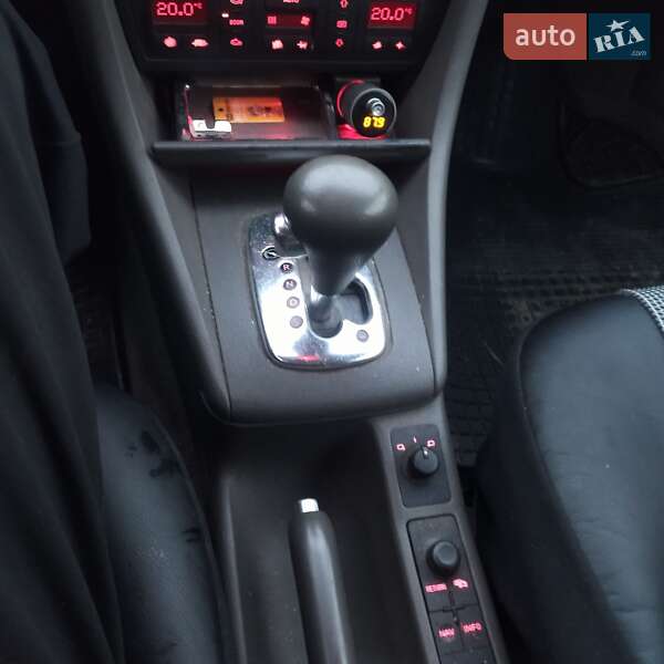 Універсал Audi A6 2003 в Ужгороді