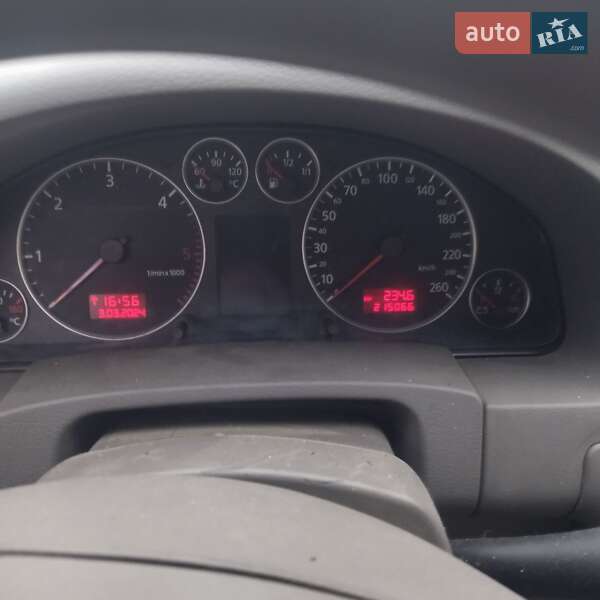 Універсал Audi A6 2003 в Ужгороді