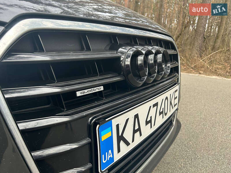 Седан Audi A6 2012 в Киеве