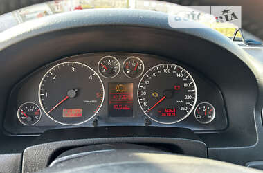 Седан Audi A6 2004 в Монастыриске