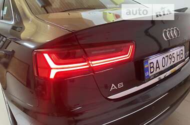 Седан Audi A6 2015 в Умані