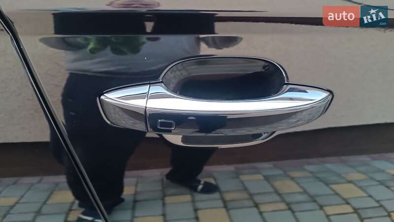 Седан Audi A6 2012 в Виннице