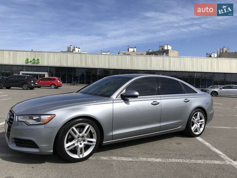 Седан Audi A6 2014 в Киеве