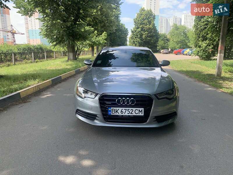 Седан Audi A6 2014 в Киеве