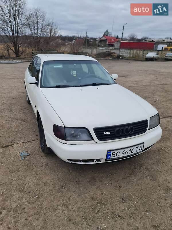 Седан Audi A6 1995 в Львові